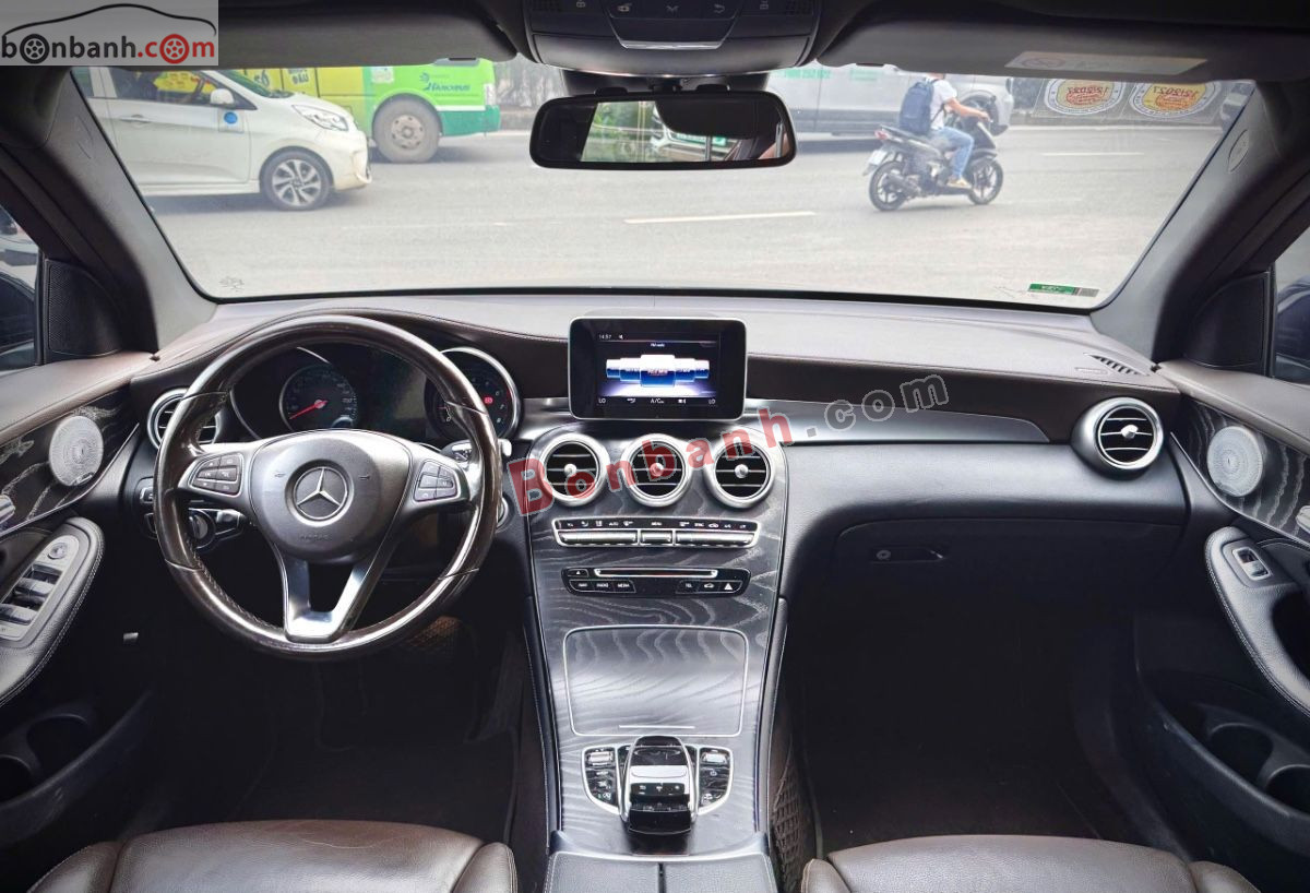 Bán ô tô Mercedes Benz GLC 300 4Matic - 2018 - xe cũ