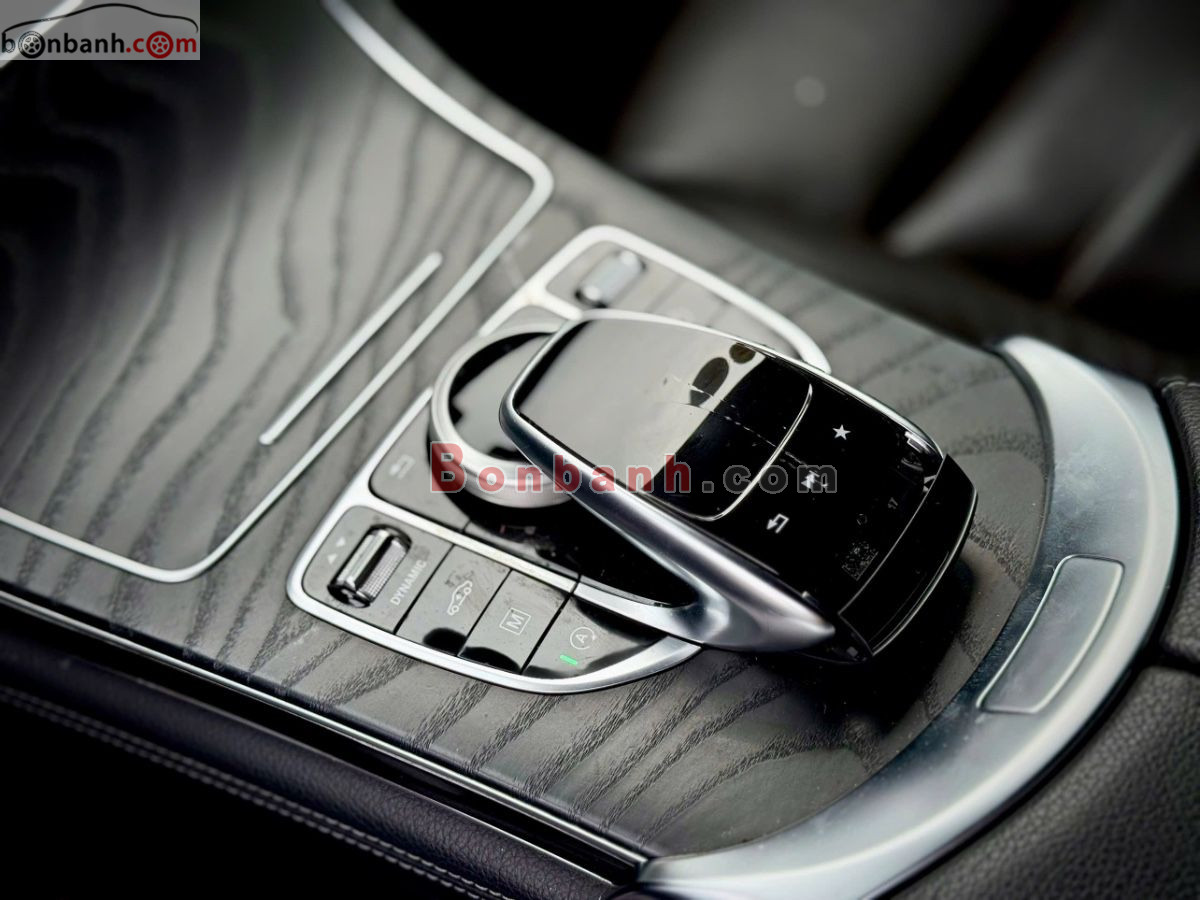 Bán ô tô Mercedes Benz GLC 300 4Matic - 2018 - xe cũ