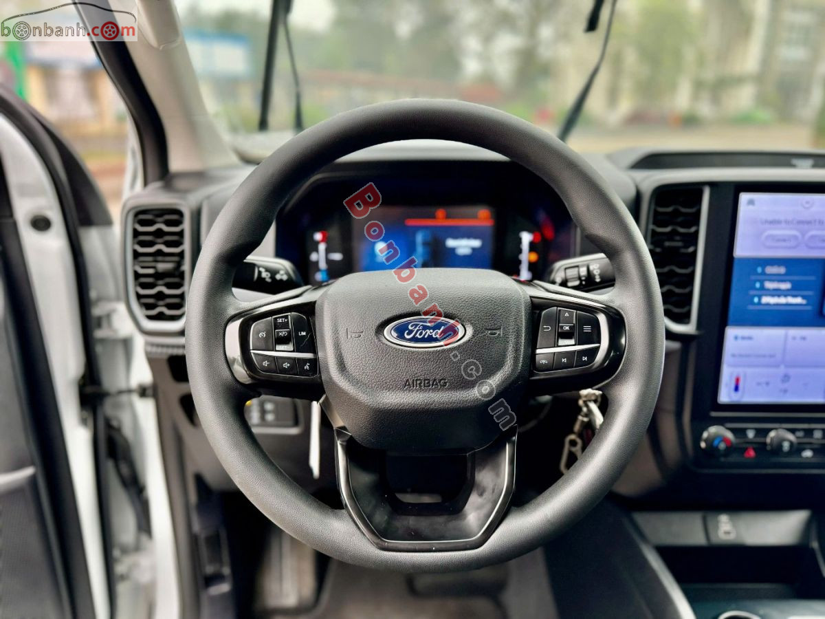 Bán ô tô Ford Ranger XLS 2.0L 4x2 AT - 2023 - xe cũ