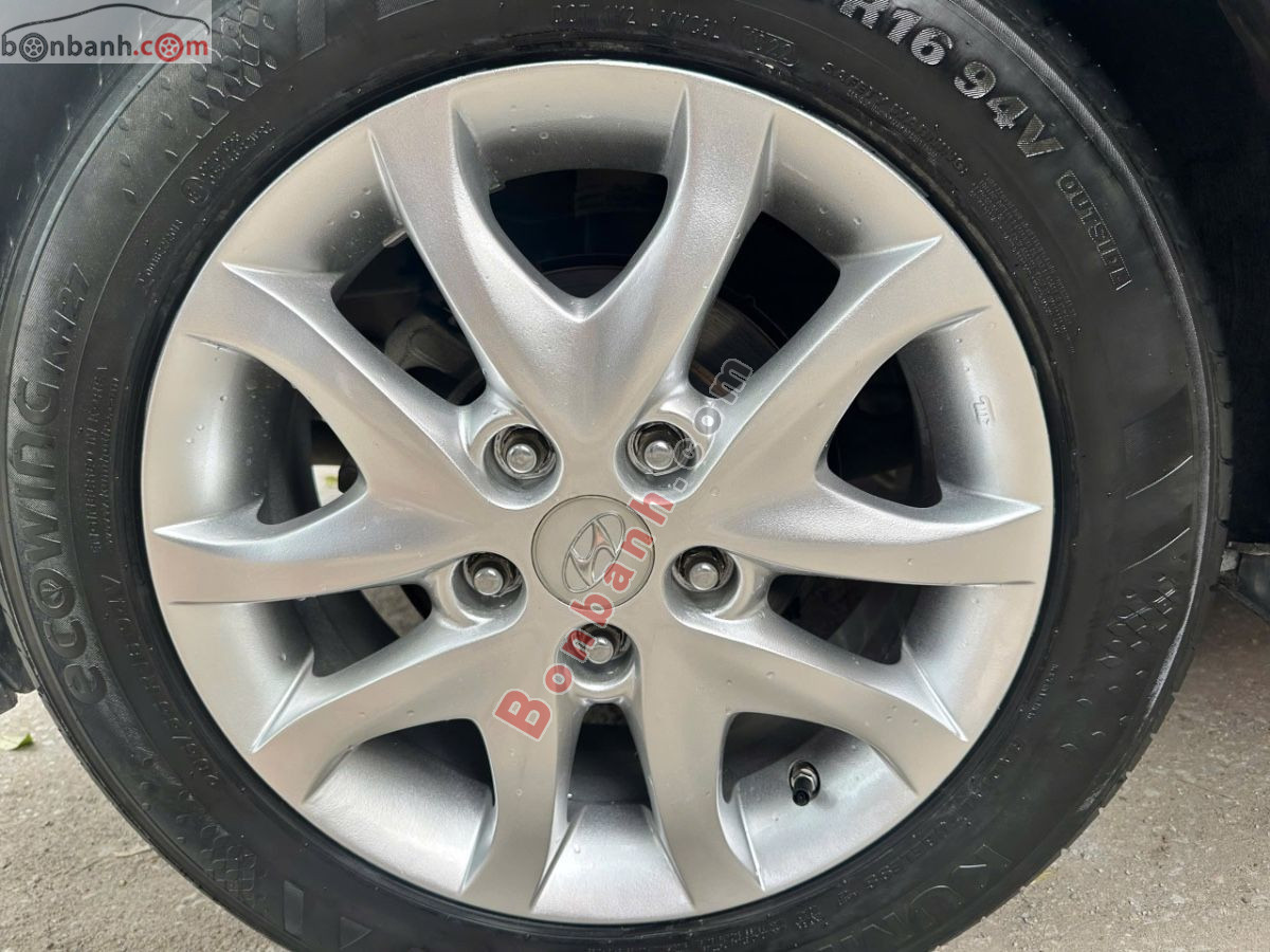 Bán ô tô Hyundai i30 CW 1.6 AT - 2009 - xe cũ