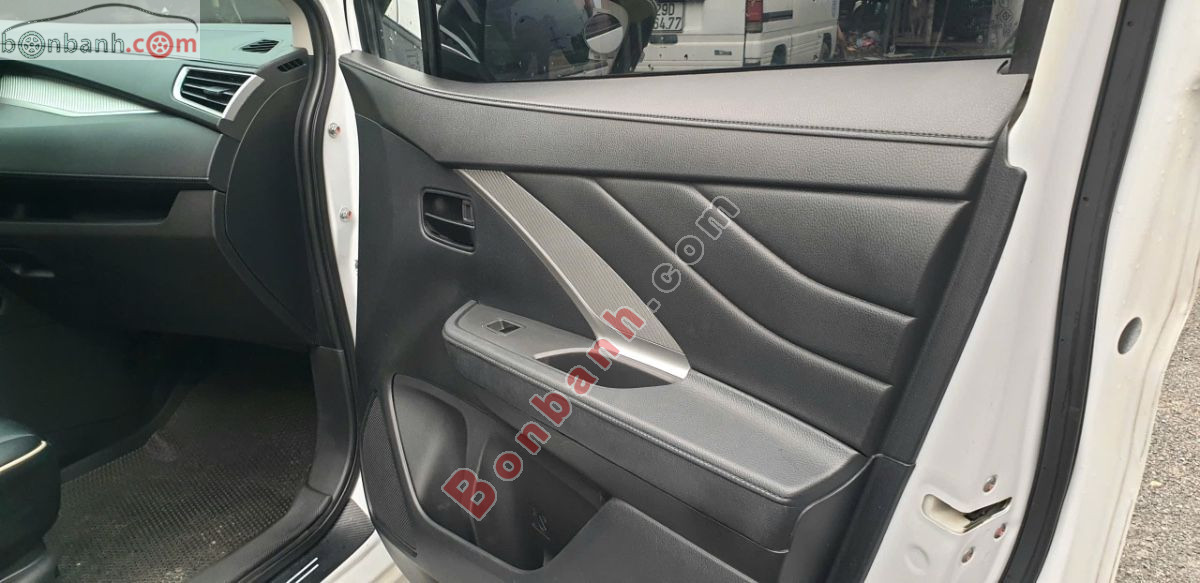 Bán ô tô Mitsubishi Xpander Premium 1.5 AT - 2022 - xe cũ