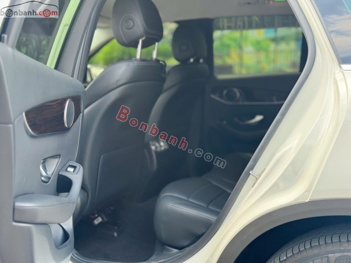 Bán ô tô Mercedes Benz GLC 200 - 2022 - xe cũ