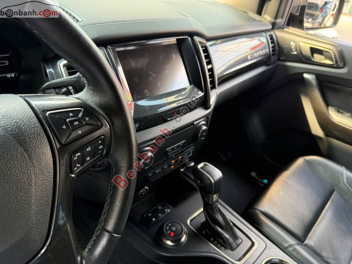 Bán ô tô Ford Everest Titanium 2.0L 4x4 AT - 2020 - xe cũ