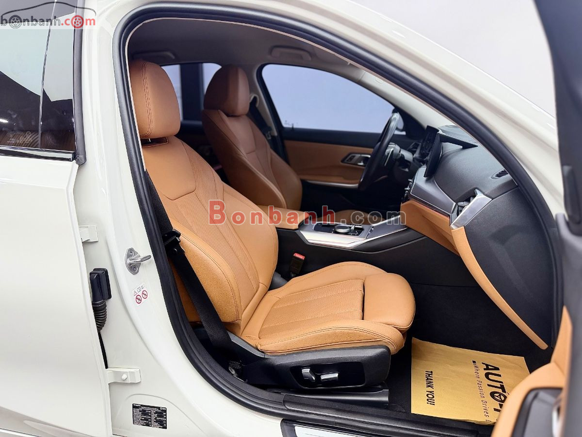 Bán ô tô BMW 3 Series 320i Sport Line - 2023 - xe cũ