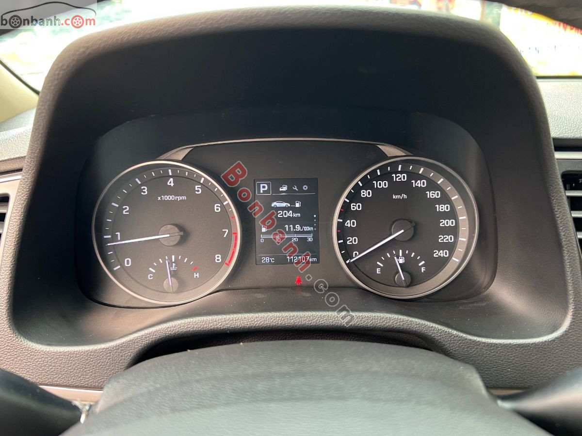 Bán ô tô Hyundai Elantra 1.6 AT - 2018 - xe cũ