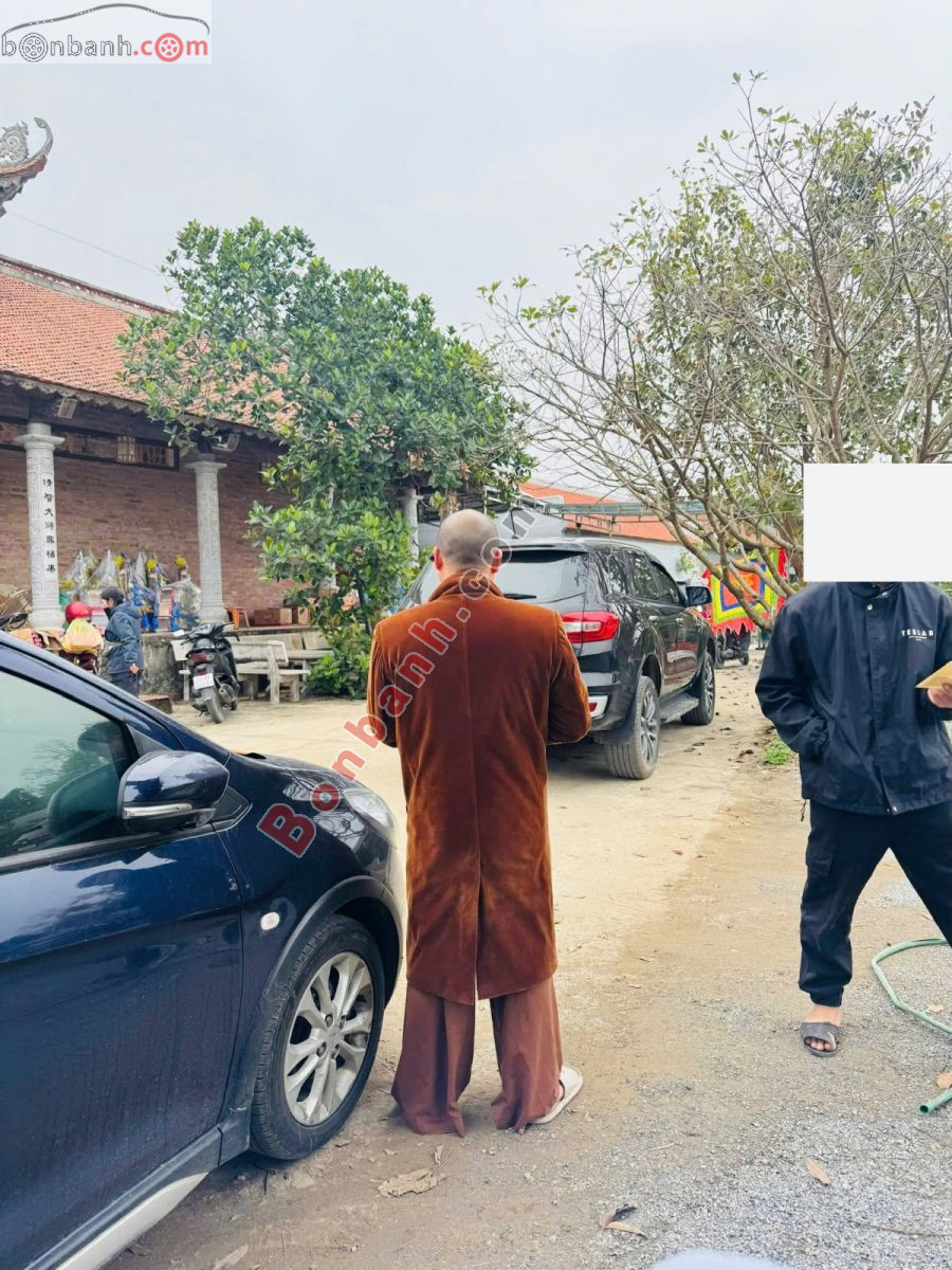 Bán ô tô Ford Everest Titanium 2.0L 4x4 AT - 2019 - xe cũ