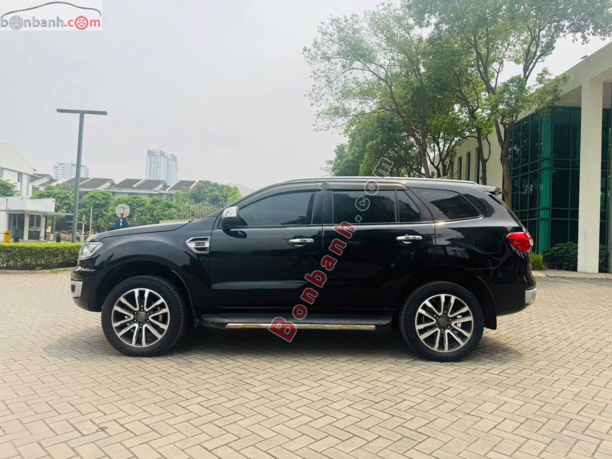 Bán ô tô Ford Everest Titanium 2.0L 4x4 AT - 2019 - xe cũ