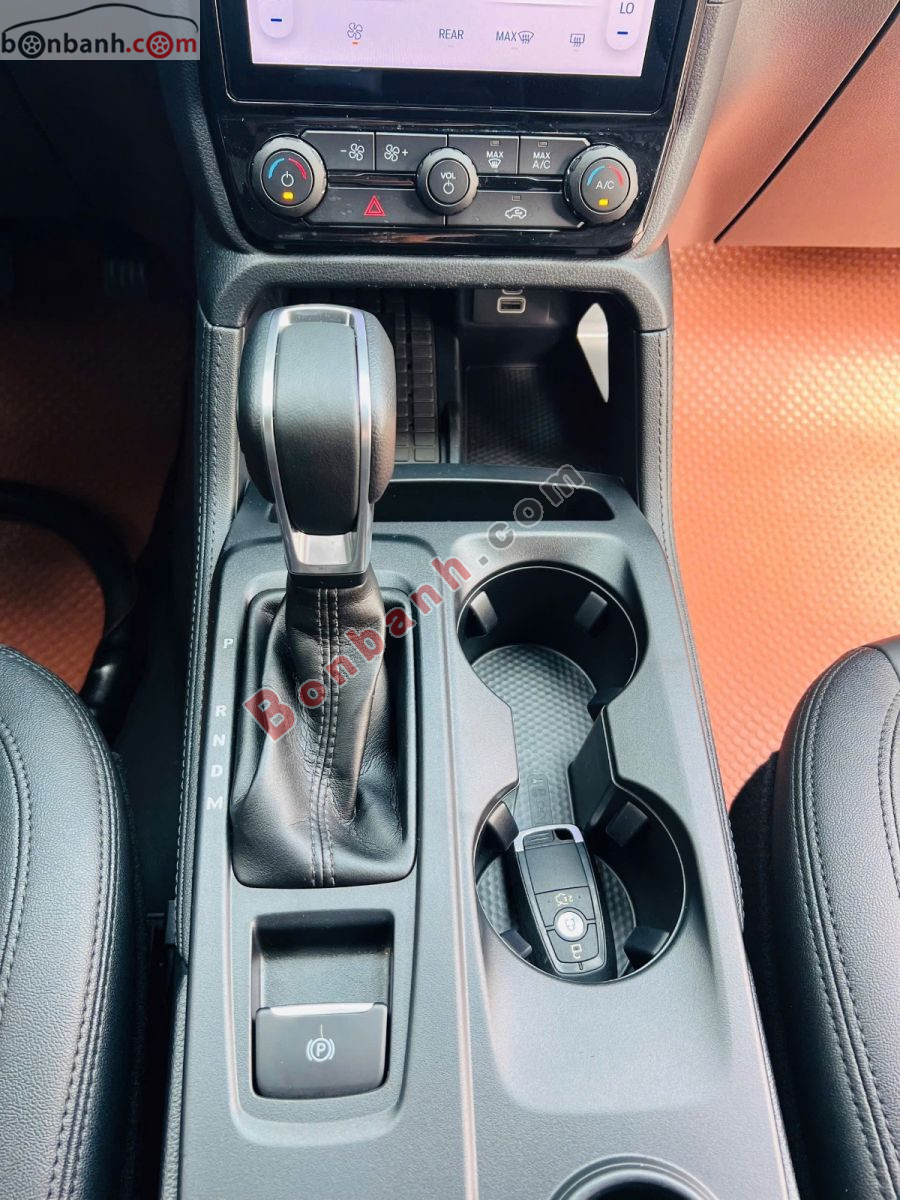 Bán ô tô Ford Everest Titanium 2.0L 4x2 AT - 2024 - xe cũ