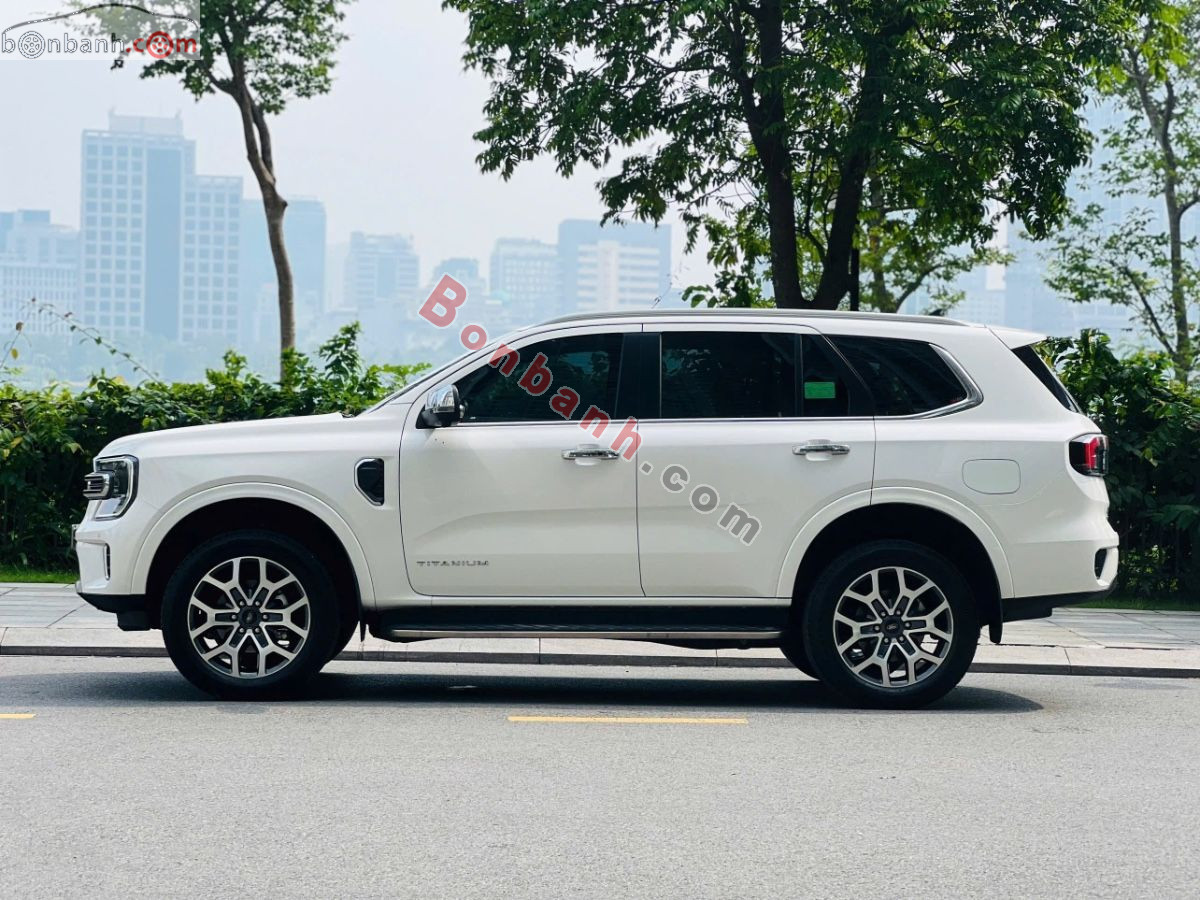 Bán ô tô Ford Everest Titanium 2.0L 4x2 AT - 2024 - xe cũ