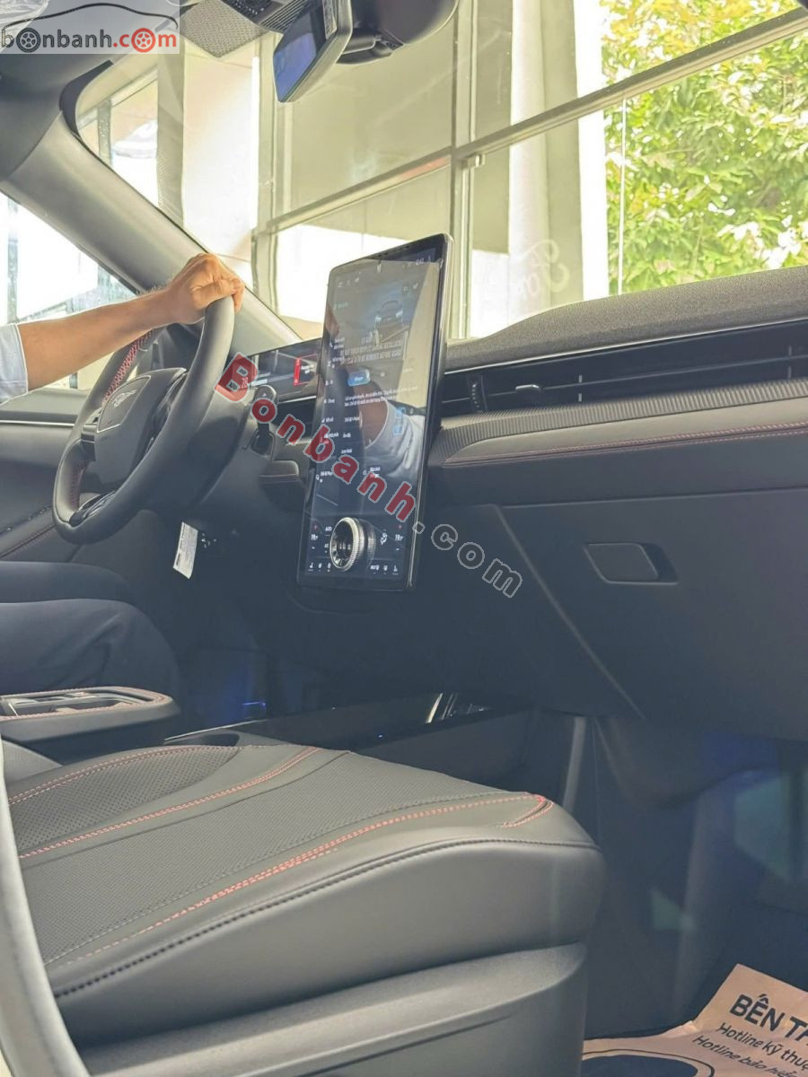 Bán ô tô Ford Mustang Mach-E Premium AWD - 2025 - xe mới