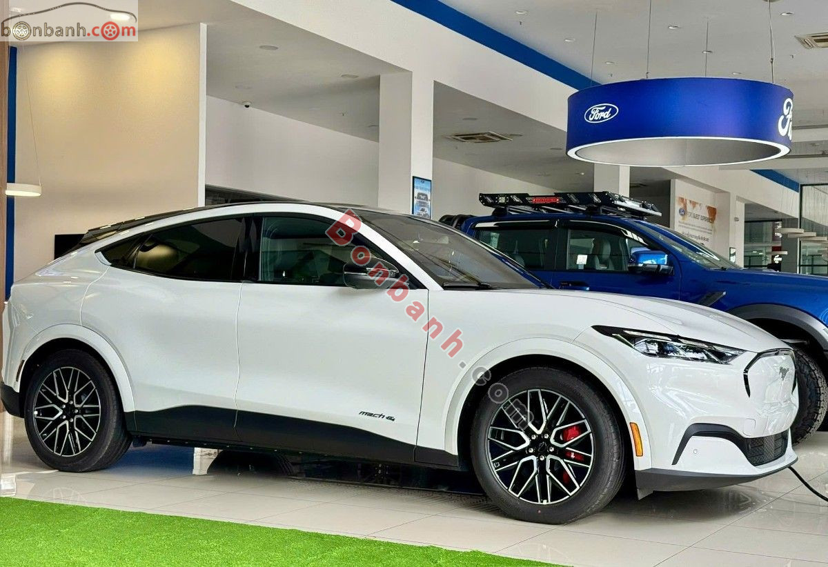 Bán ô tô Ford Mustang Mach-E Premium AWD - 2025 - xe mới