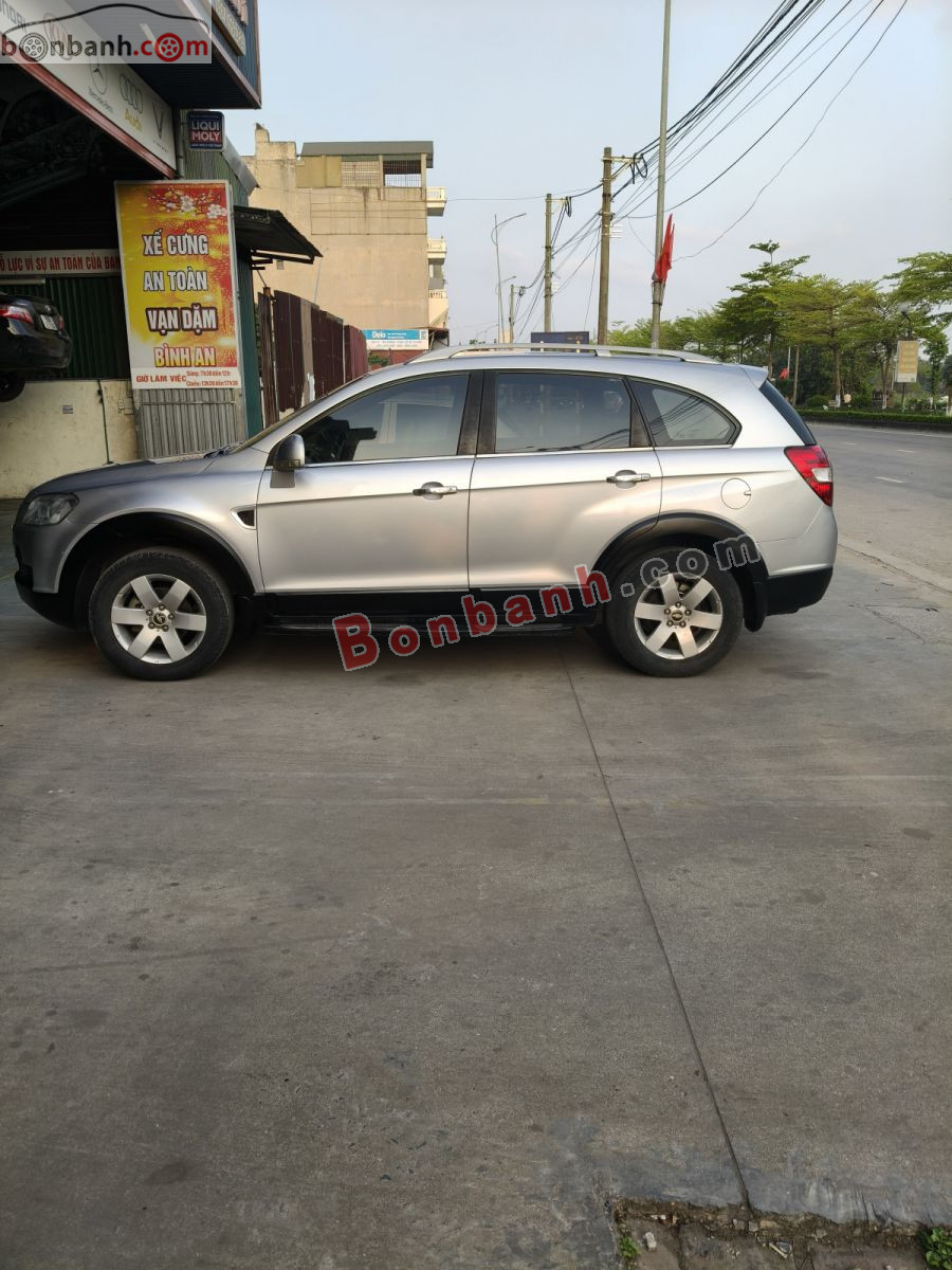 Bán ô tô Chevrolet Captiva LT 2.4 MT - 2008 - xe cũ