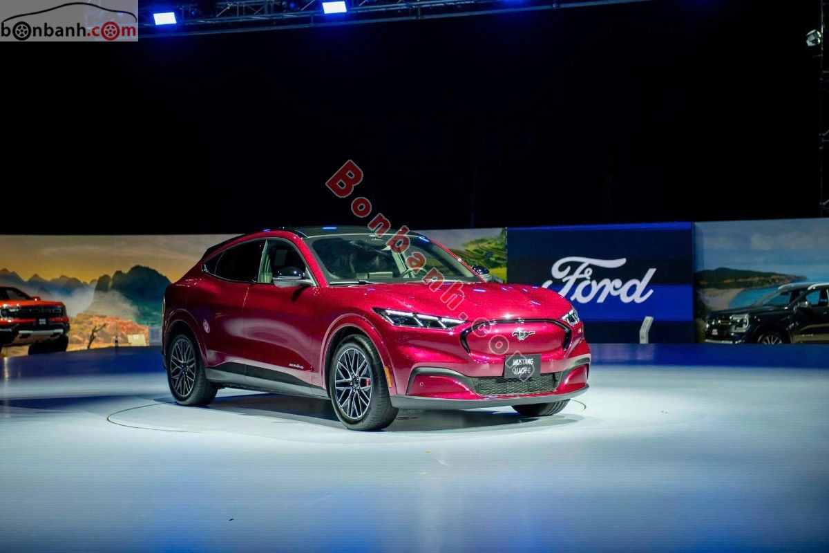 Bán ô tô Ford Mustang Mach-E Premium AWD - 2025 - xe mới