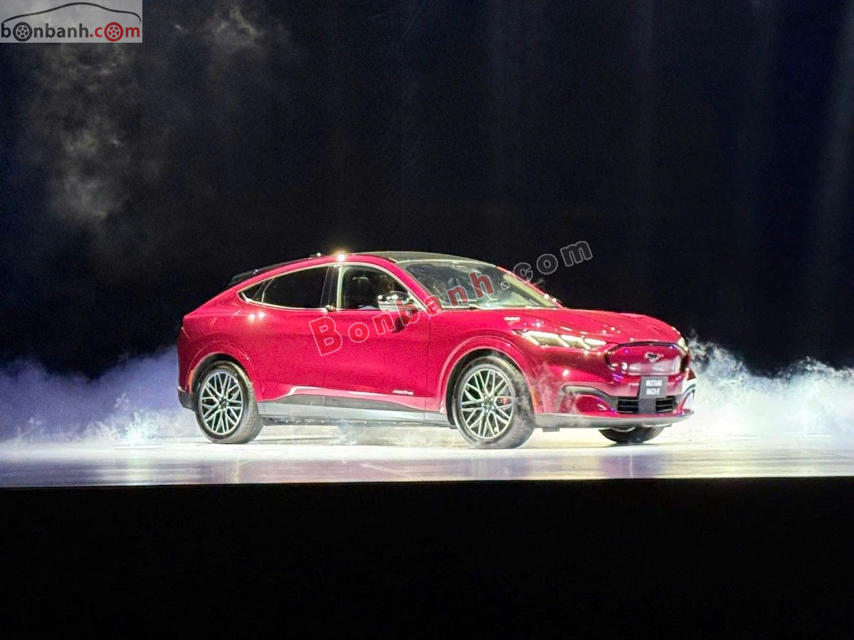 Bán ô tô Ford Mustang Mach-E Premium AWD - 2025 - xe mới
