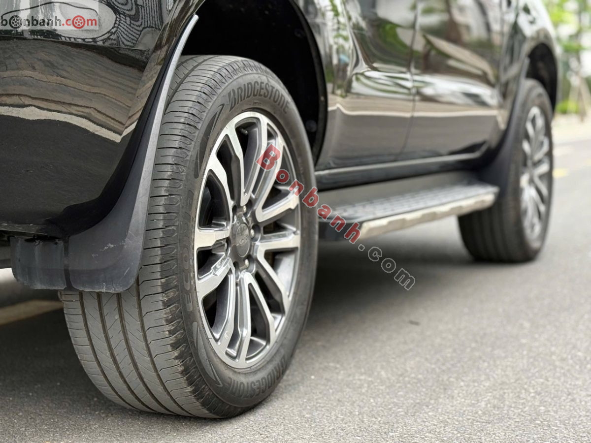 Bán ô tô Ford Everest Titanium 2.0L 4x2 AT - 2021 - xe cũ
