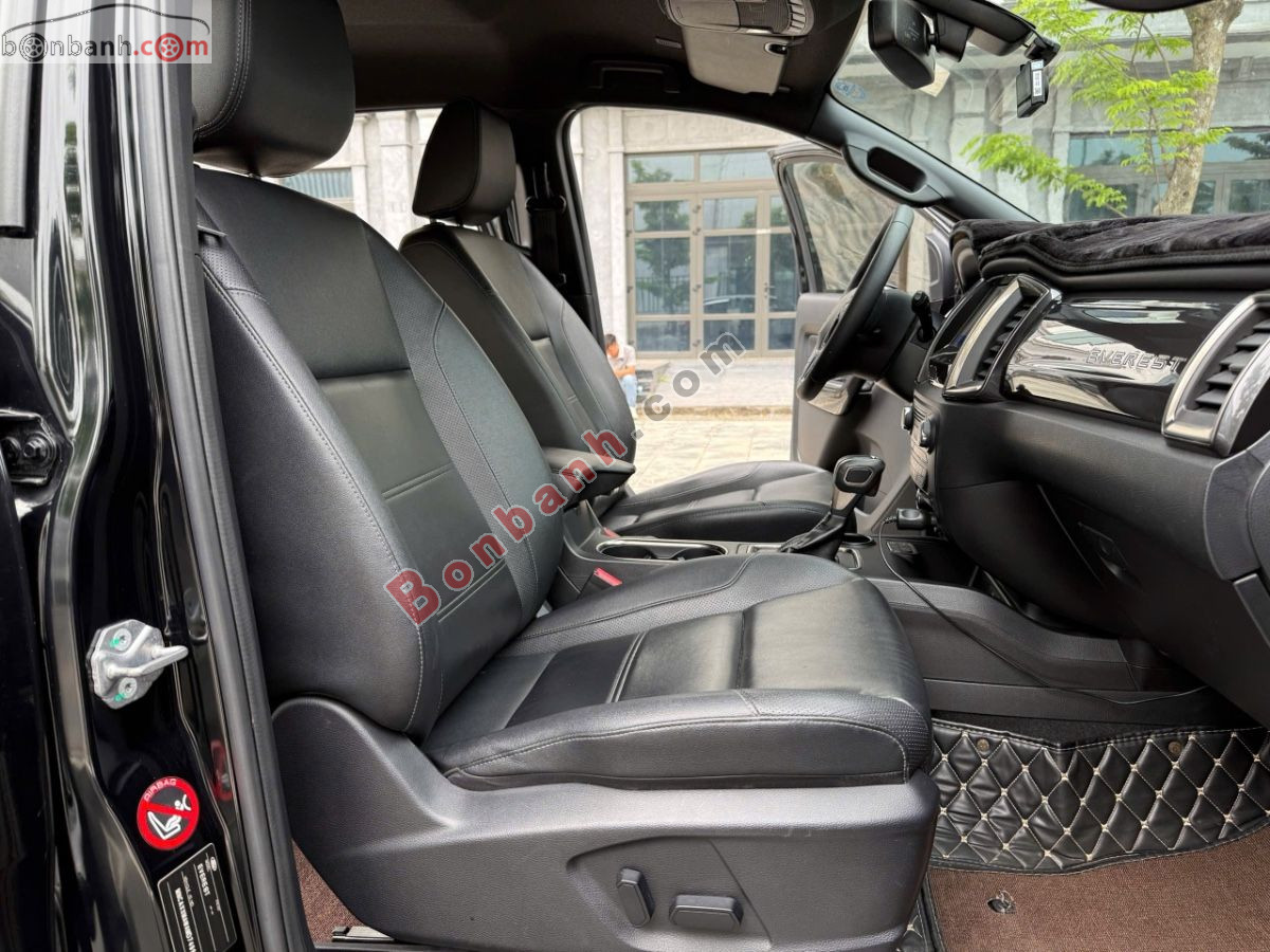 Bán ô tô Ford Everest Titanium 2.0L 4x2 AT - 2021 - xe cũ