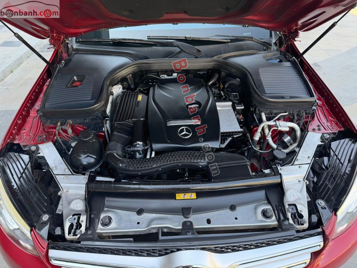 Bán ô tô Mercedes Benz GLC 250 4Matic - 2017 - xe cũ