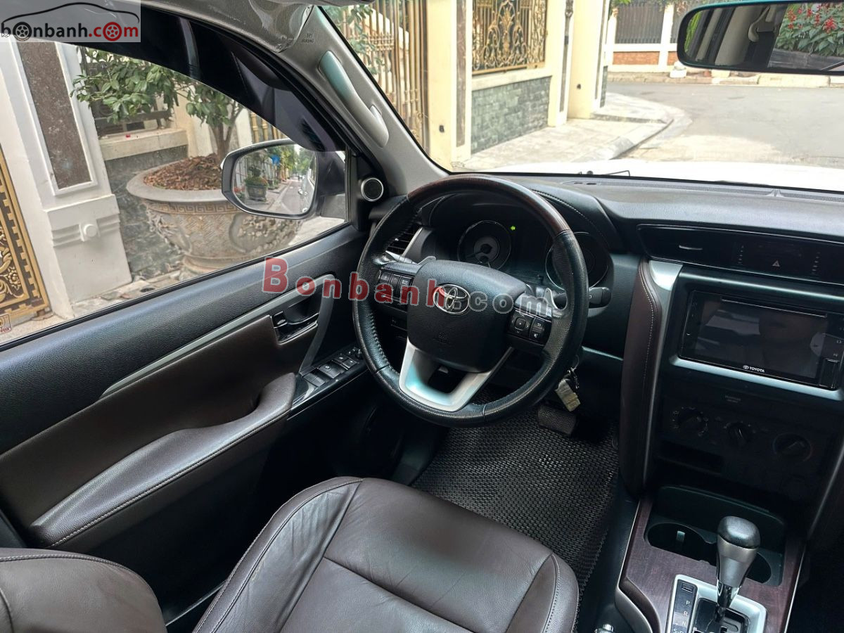 Bán ô tô Toyota Fortuner 2.4G 4x2 AT - 2019 - xe cũ