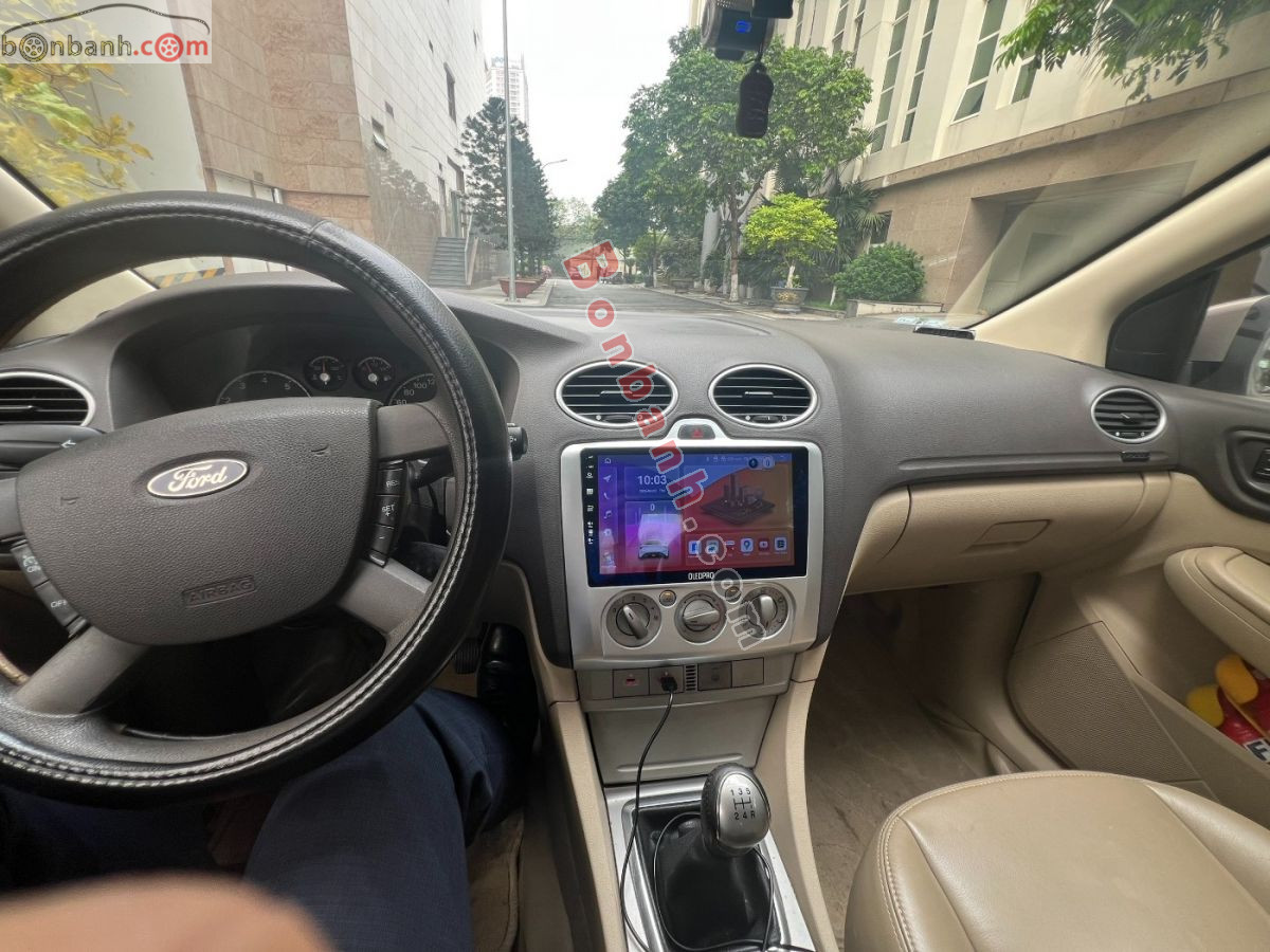 Bán ô tô Ford Focus 1.8 MT - 2010 - xe cũ