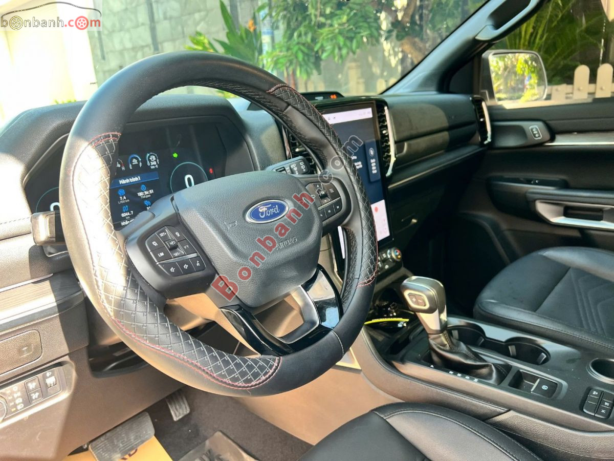 Bán ô tô Ford Everest Titanium 2.0L 4x2 AT - 2025 - xe cũ
