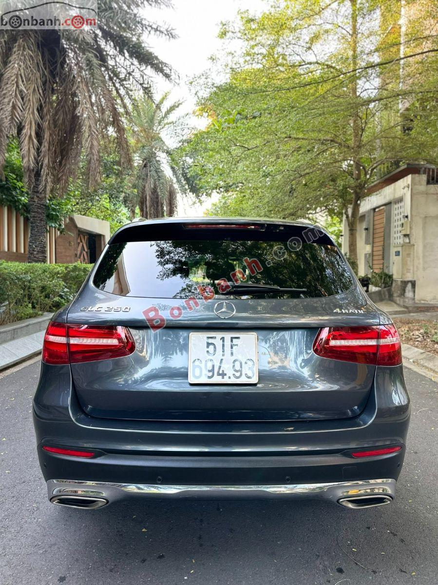 Bán ô tô Mercedes Benz GLC 250 4Matic - 2016 - xe cũ