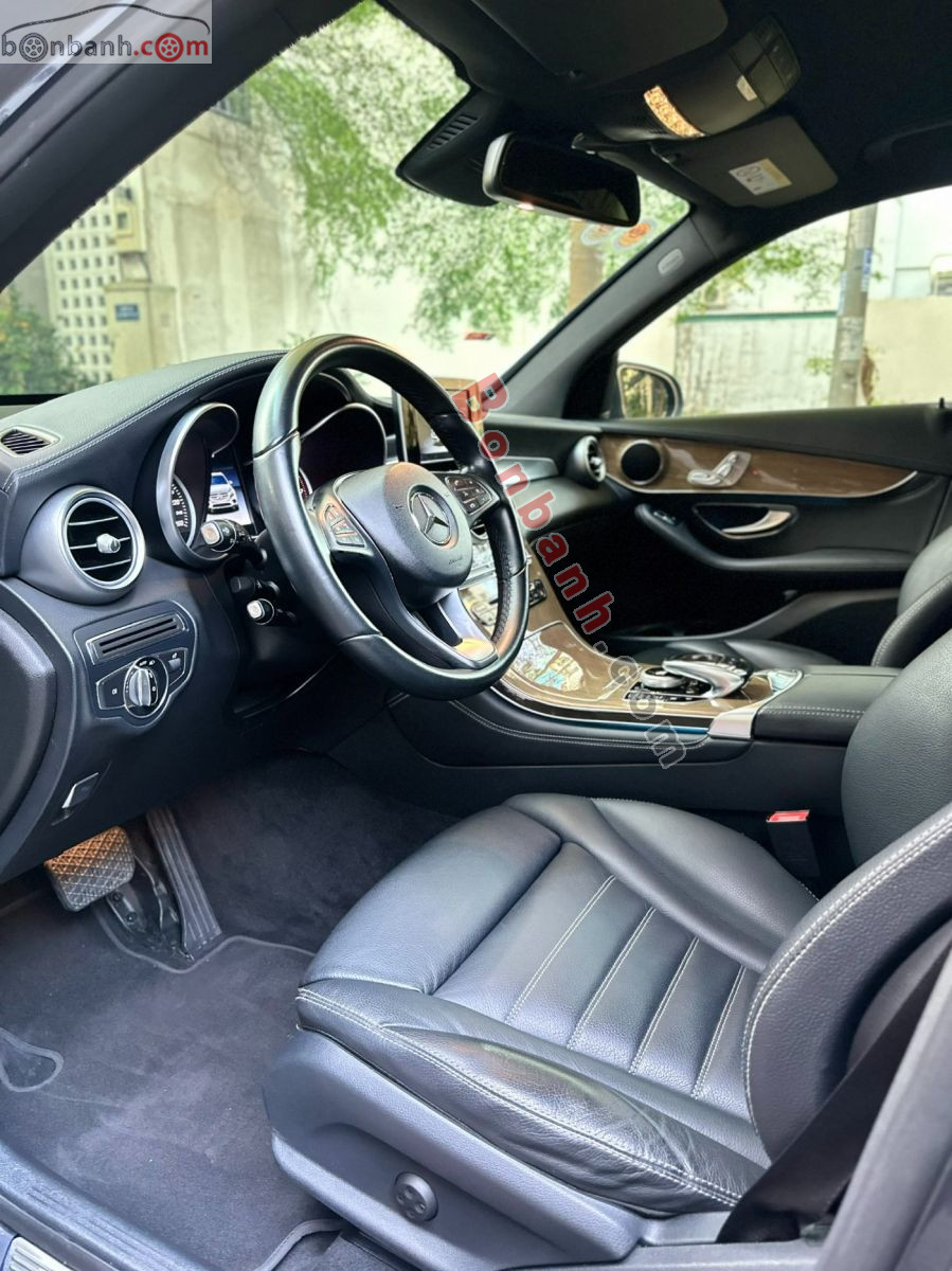 Bán ô tô Mercedes Benz GLC 250 4Matic - 2016 - xe cũ