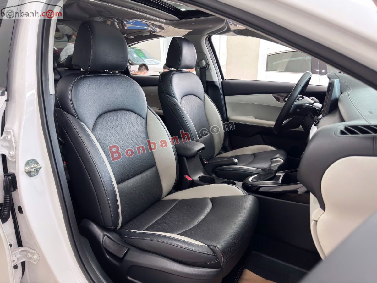 Bán ô tô Kia K3 Luxury 1.6 AT - 2024 - xe cũ