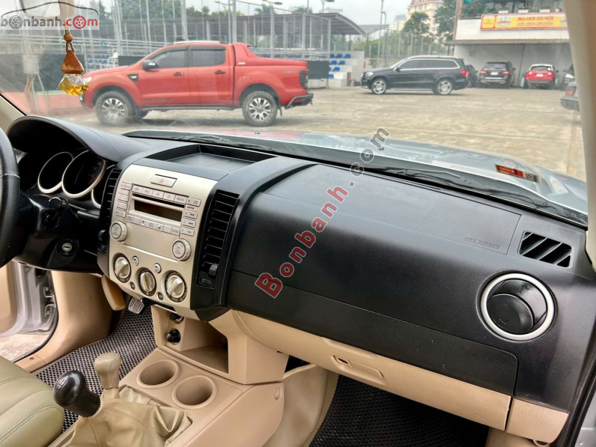 Bán ô tô Ford Everest 2.6L 4x4 MT - 2011 - xe cũ