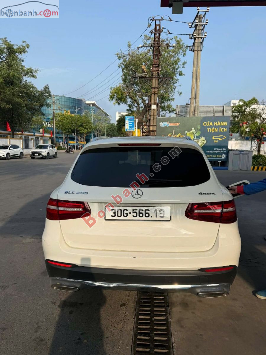 Bán ô tô Mercedes Benz GLC 250 4Matic - 2019 - xe cũ