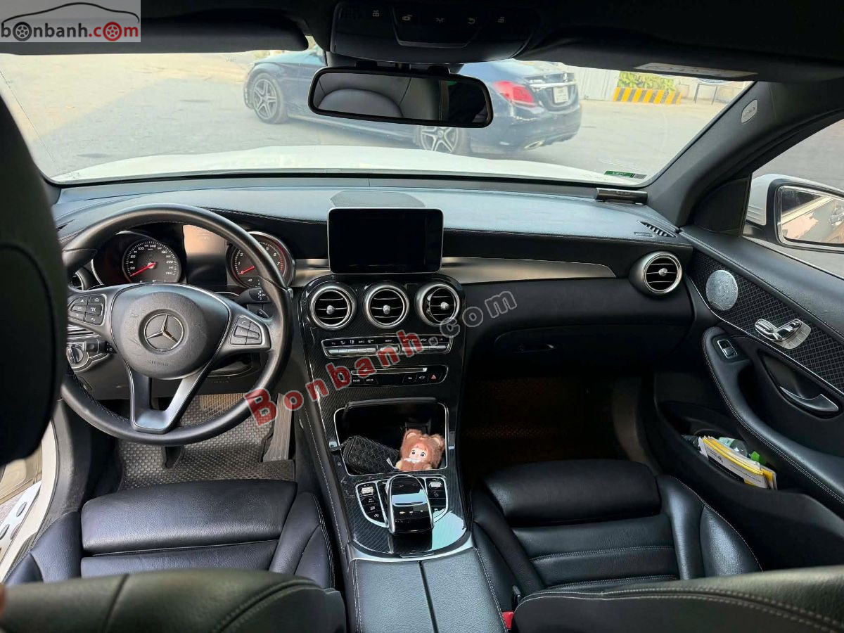 Bán ô tô Mercedes Benz GLC 250 4Matic - 2019 - xe cũ