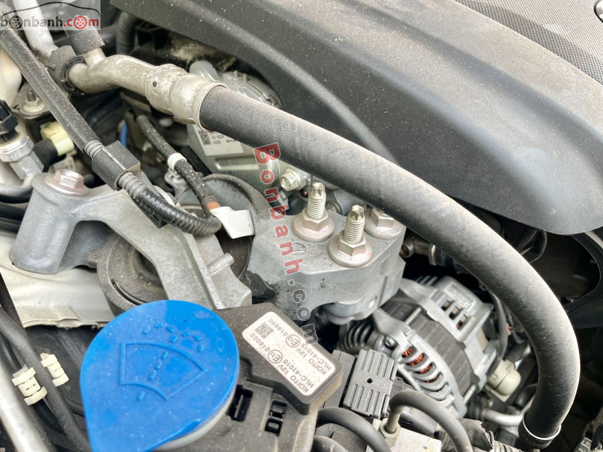 Bán ô tô Mazda 6 2.0 AT - 2015 - xe cũ