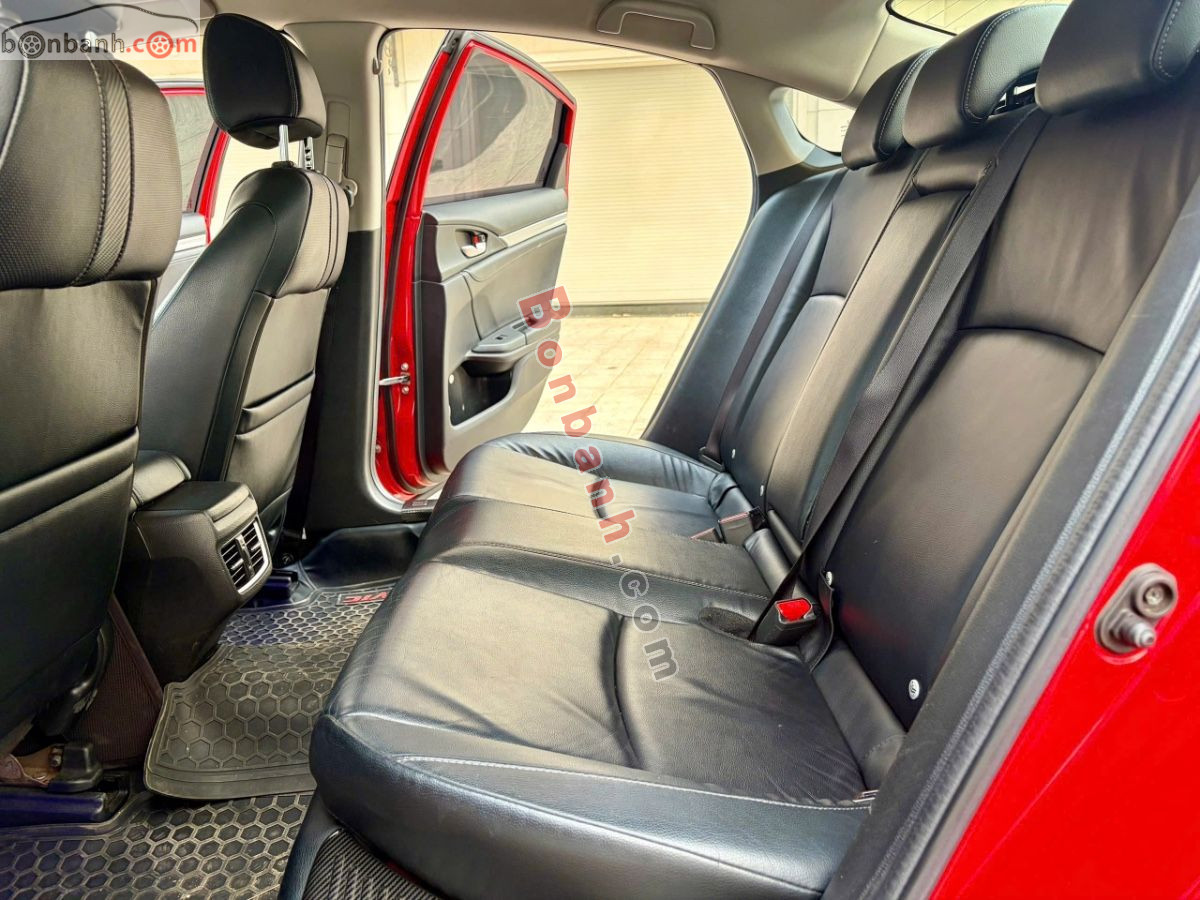 Bán ô tô Honda Civic 1.8 E - 2018 - xe cũ