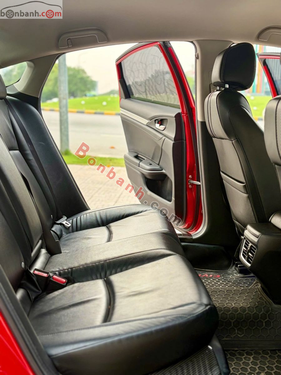 Bán ô tô Honda Civic 1.8 E - 2018 - xe cũ