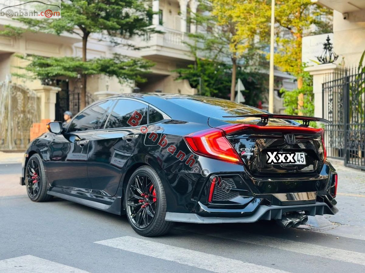Bán ô tô Honda Civic RS 1.5 AT - 2019 - xe cũ