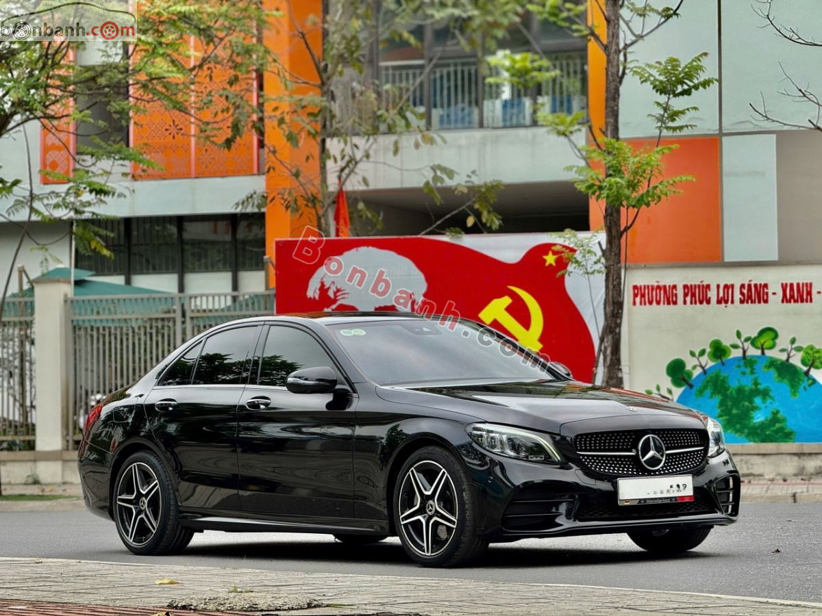 Bán ô tô Mercedes Benz C class C300 AMG - 2020 - xe cũ