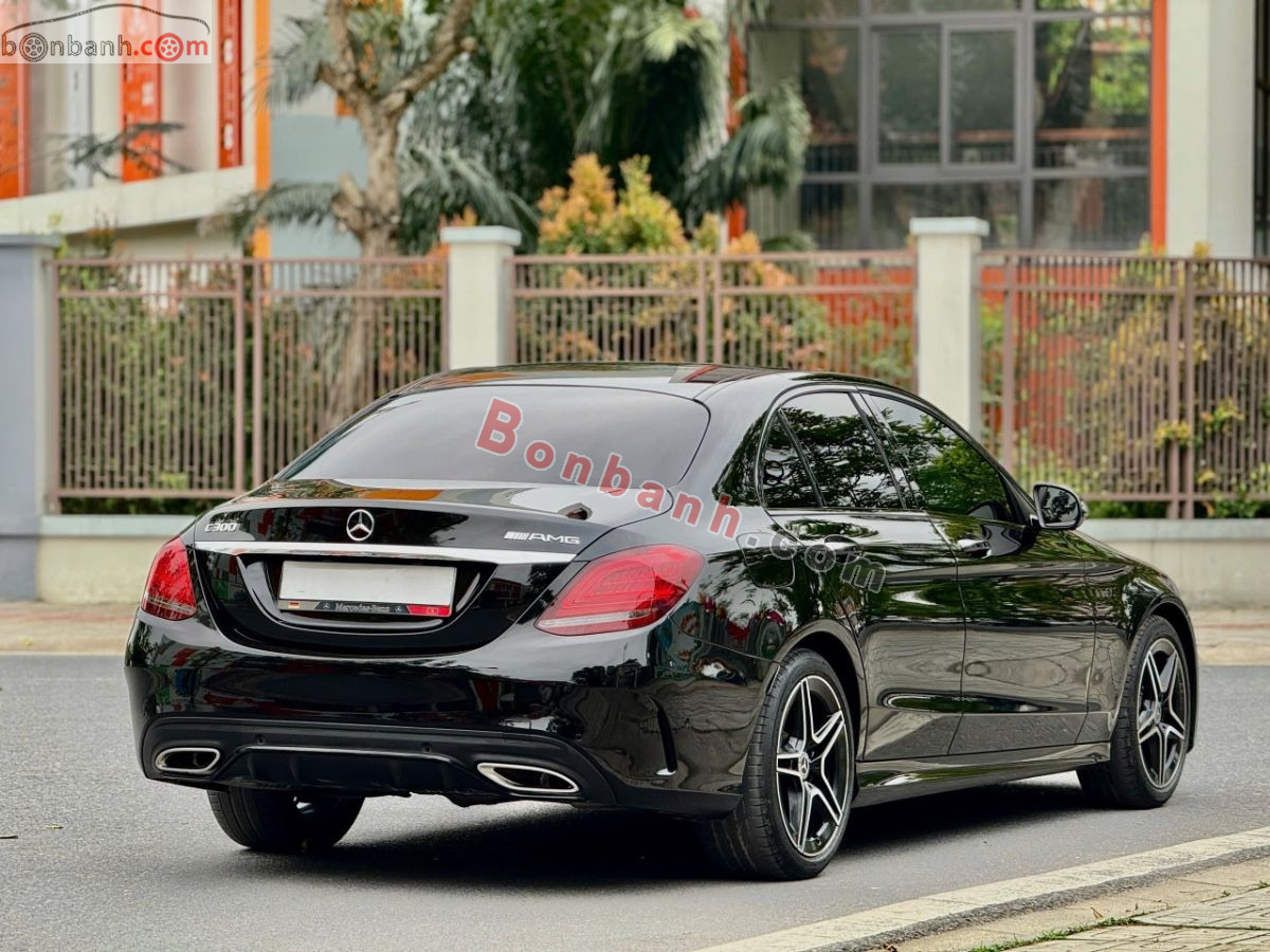 Bán ô tô Mercedes Benz C class C300 AMG - 2020 - xe cũ