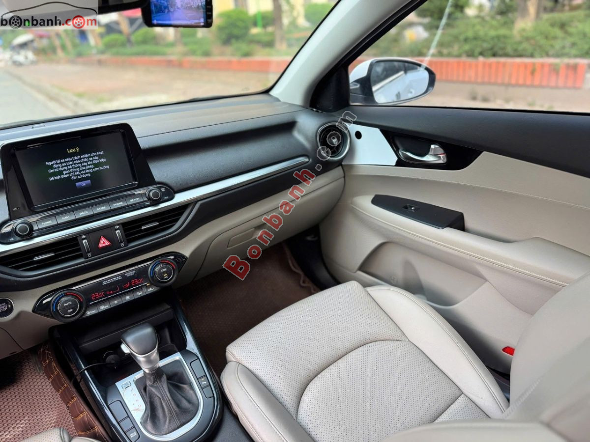 Bán ô tô Kia Cerato 1.6 AT Luxury - 2021 - xe cũ