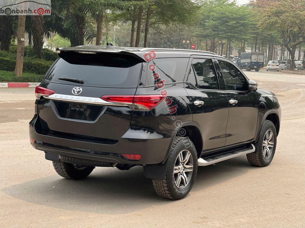 Bán ô tô Toyota Fortuner 2.4L 4x2 AT - 2022 - xe cũ