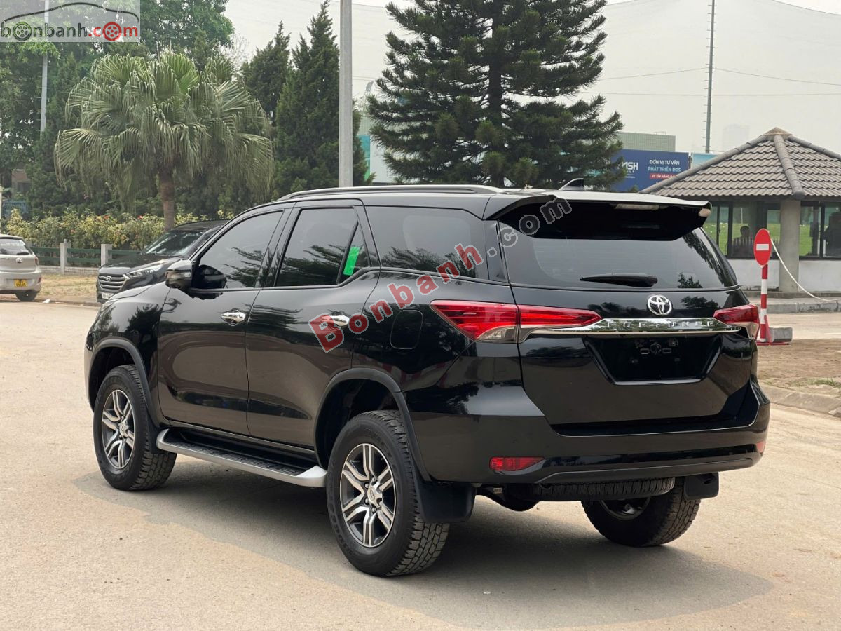Bán ô tô Toyota Fortuner 2.4L 4x2 AT - 2022 - xe cũ