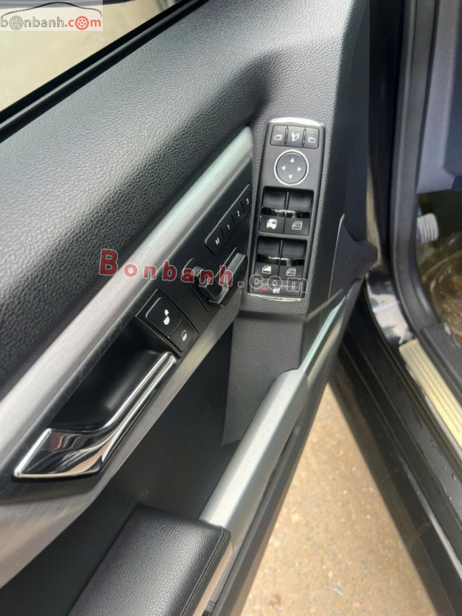 Bán ô tô Mercedes Benz GLK Class GLK300 4Matic - 2010 - xe cũ