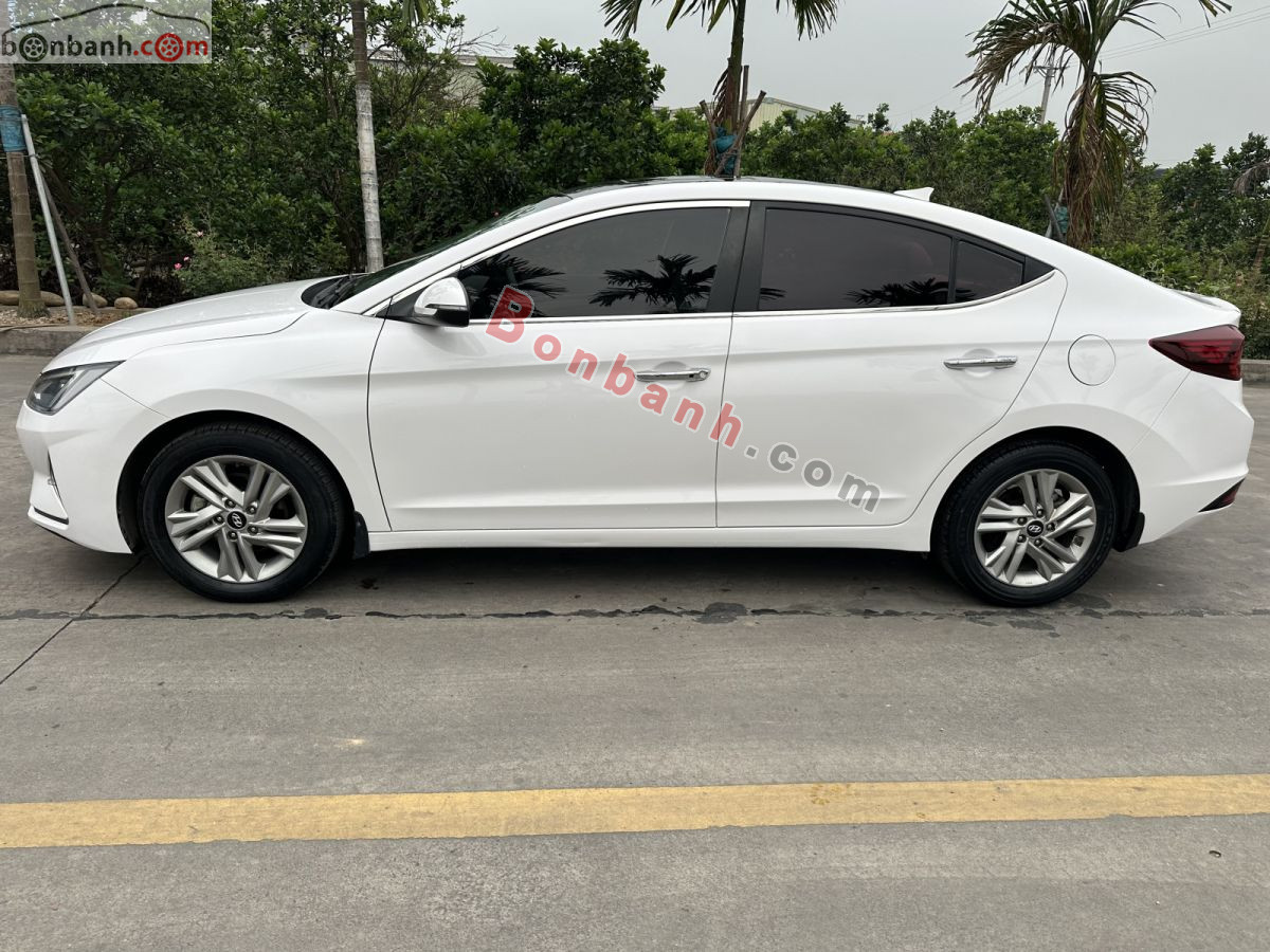 Bán ô tô Hyundai Elantra 1.6 AT - 2019 - xe cũ