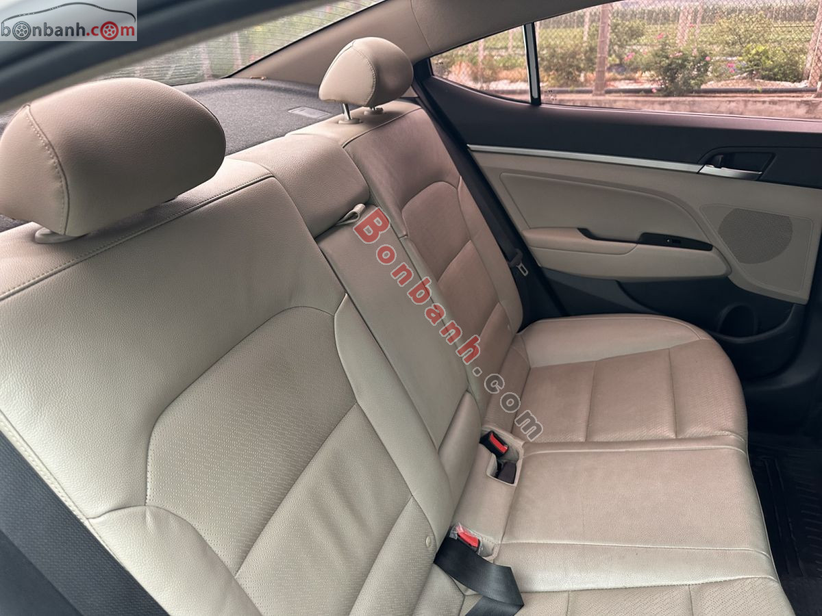 Bán ô tô Hyundai Elantra 1.6 AT - 2019 - xe cũ