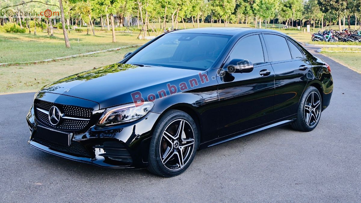 Bán ô tô Mercedes Benz C class C300 AMG - 2019 - xe cũ