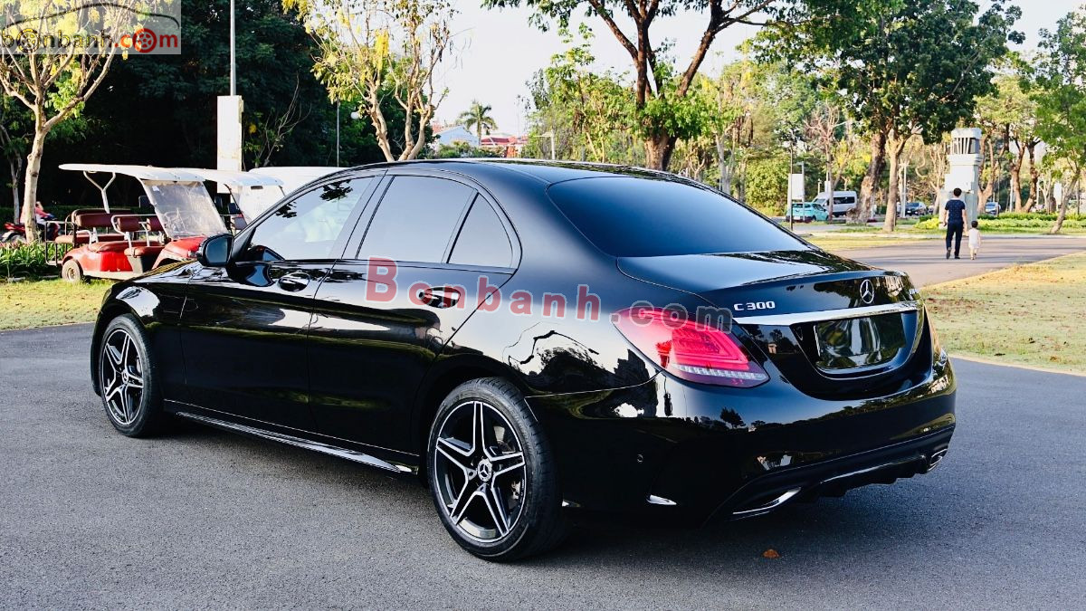 Bán ô tô Mercedes Benz C class C300 AMG - 2019 - xe cũ