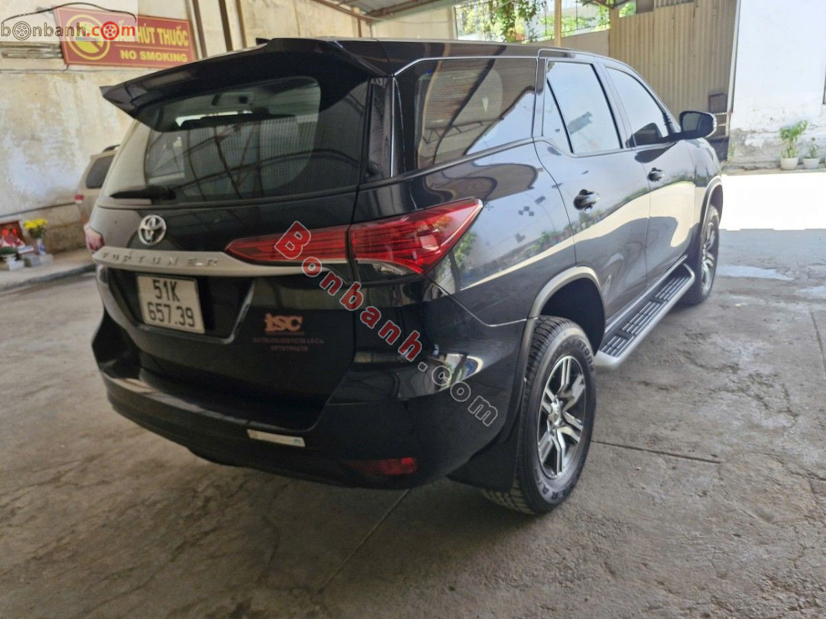 Bán ô tô Toyota Fortuner 2.4L 4x2 MT - 2022 - xe cũ