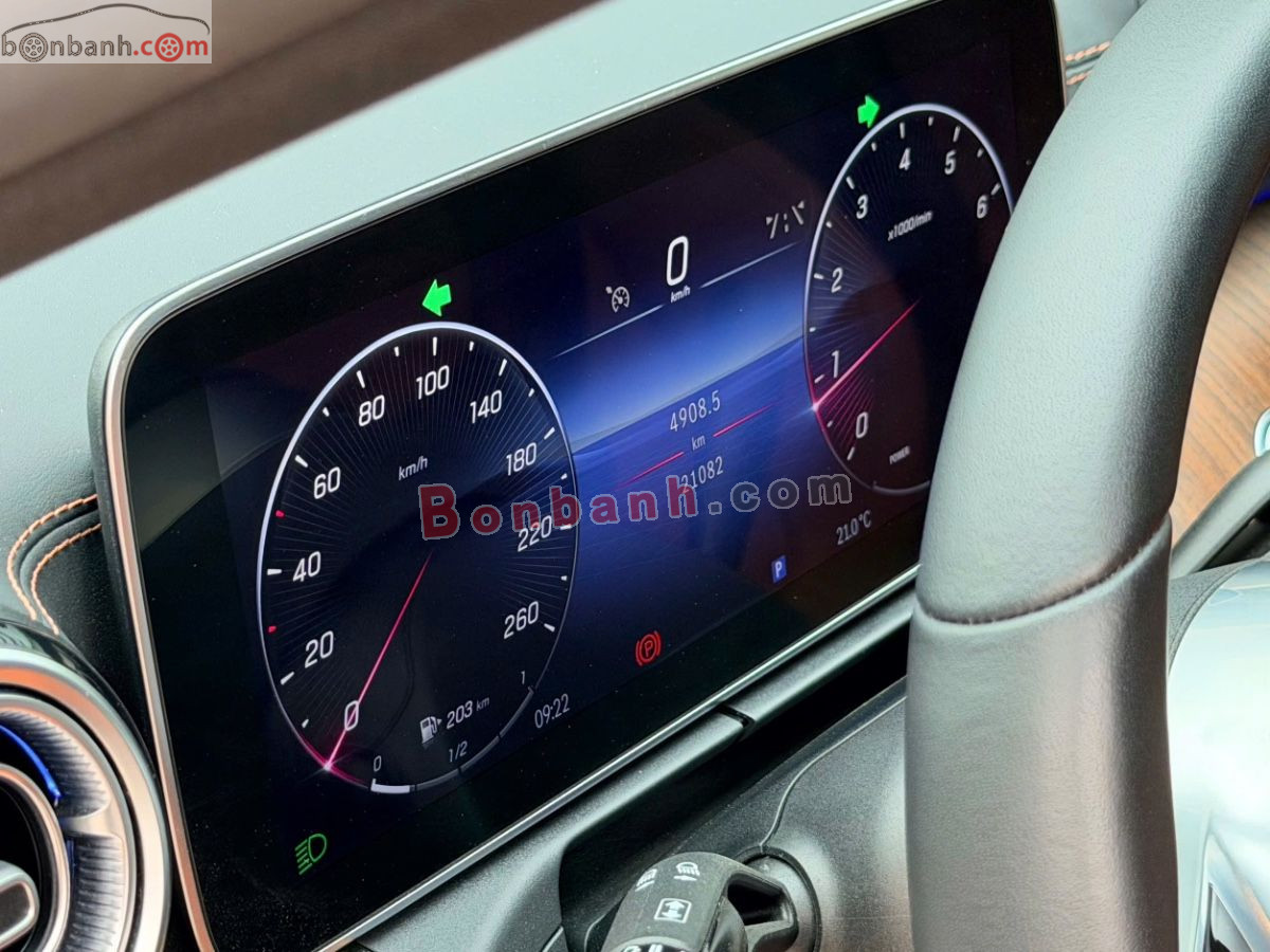 Bán ô tô Mercedes Benz C class C200 Avantgarde Plus - 2022 - xe cũ