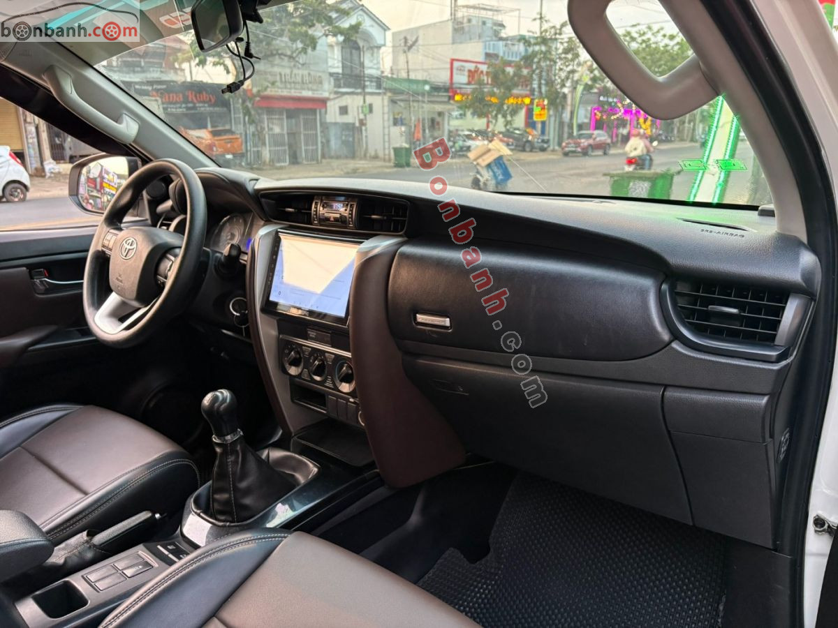 Bán ô tô Toyota Fortuner 2.4G 4x2 MT - 2018 - xe cũ