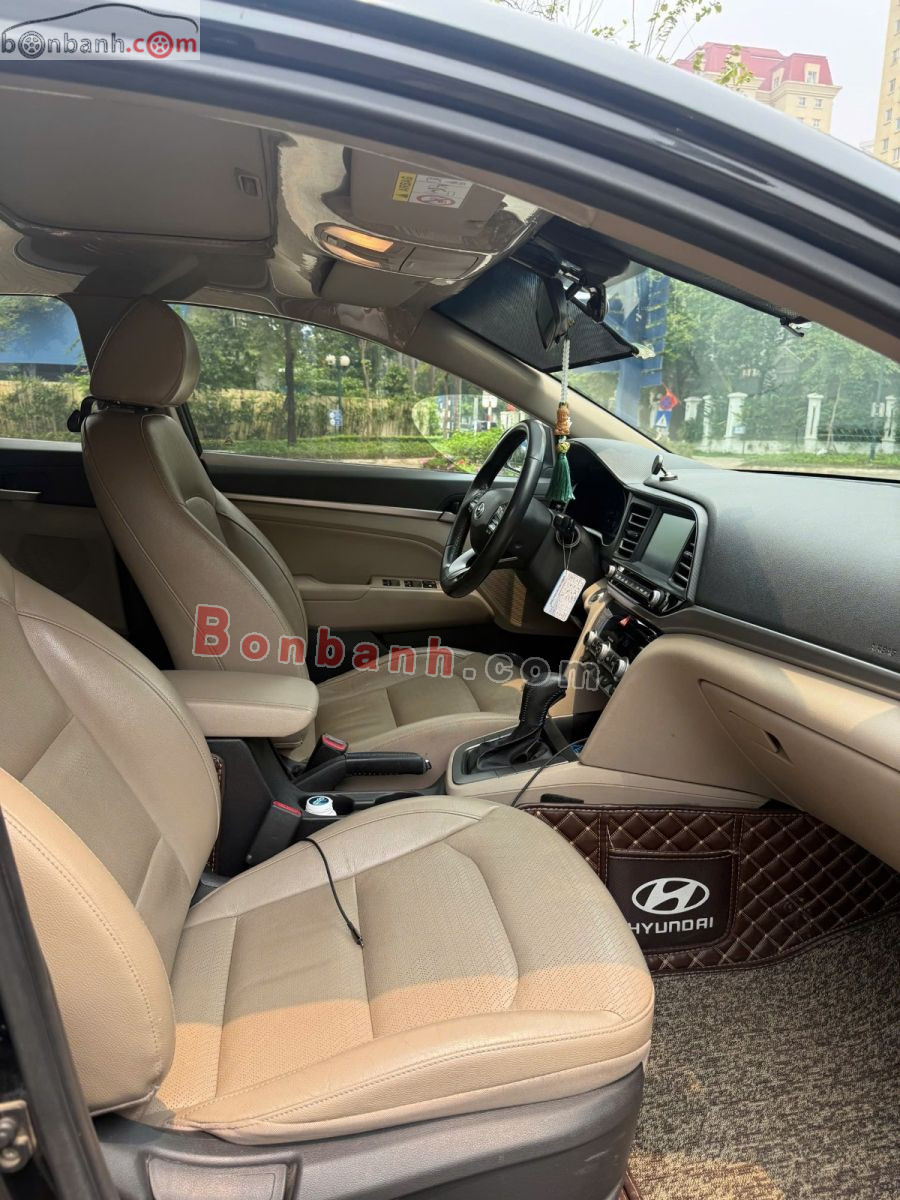 Bán ô tô Hyundai Elantra 1.6 AT - 2020 - xe cũ