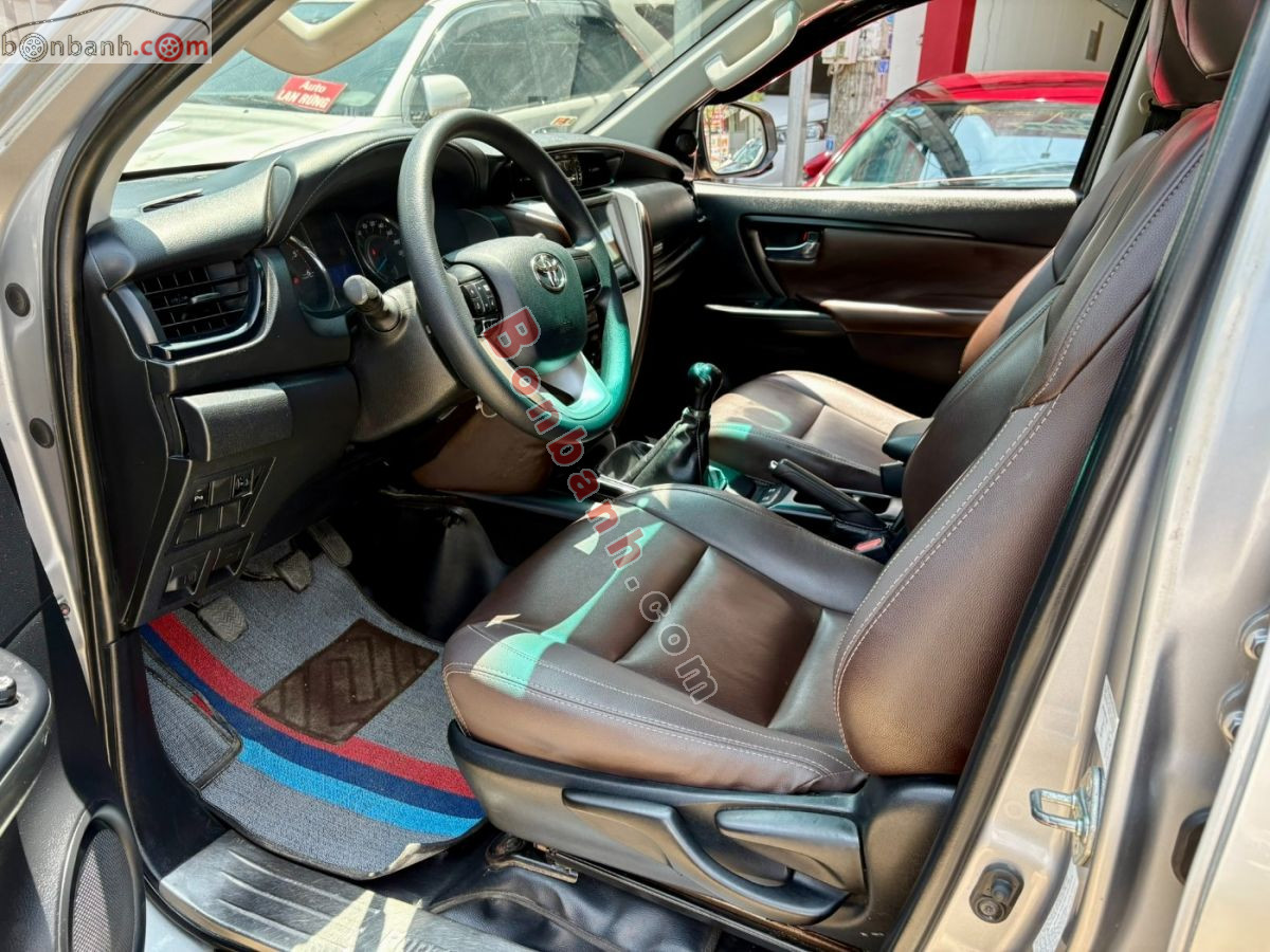 Bán ô tô Toyota Fortuner 2.4G 4x2 MT - 2017 - xe cũ