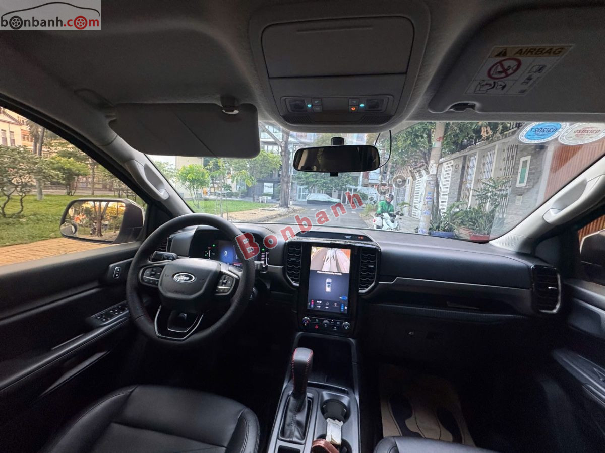 Bán ô tô Ford Everest Ambiente 2.0L 4x2 AT - 2024 - xe cũ